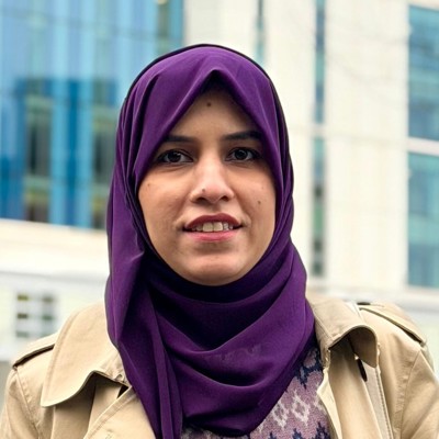 Dr Komal Saeed