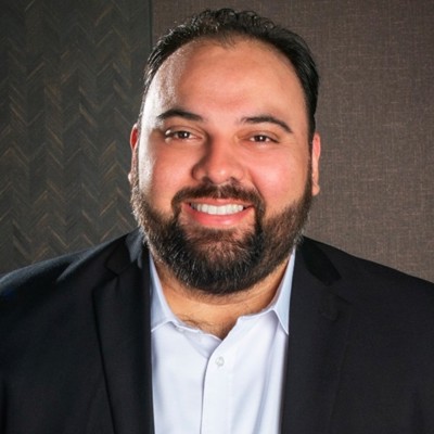 Dr Saturnino Domínguez