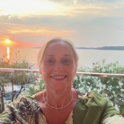 Mrs Claire Herlihy